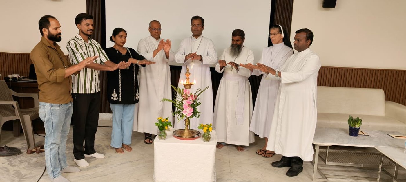 the lighting of the lamp