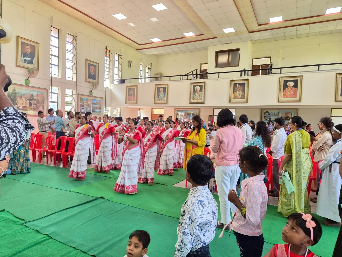 Cultural program on the event of World Day of Migrants and Refugees.