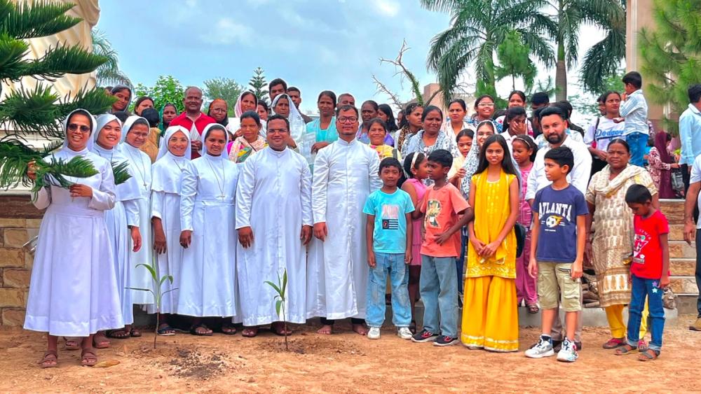 The entire parish community joined hands to make this initiative a grand success!