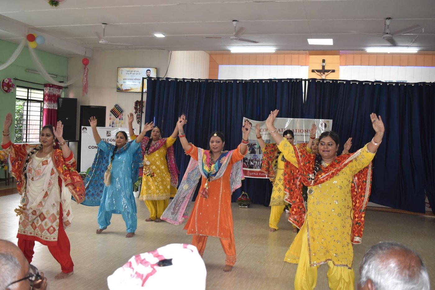 Special punjabi dance performance by mothers