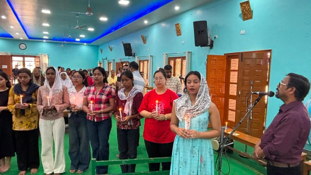 The candlelight prayer stood as a powerful symbol of hope, faith, and solidarity with the youth of our nation.