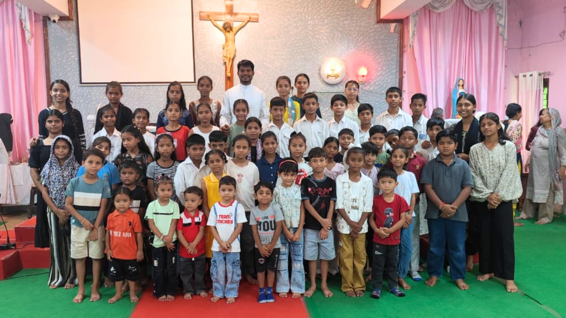 From Seminar to Service: Young Altar Servers Lead the Eucharistic Celebration