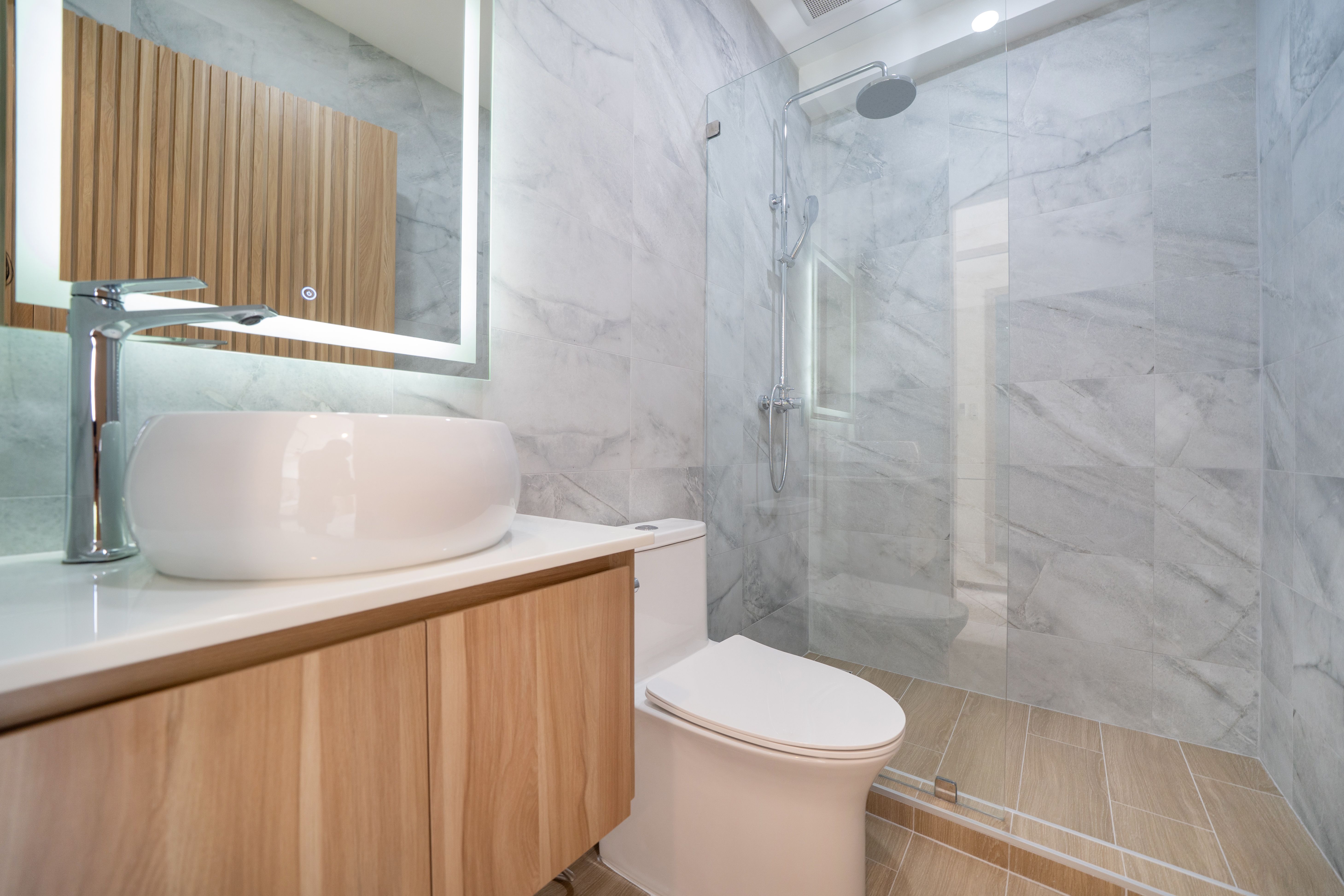 Villa naya bathroom 1 marble