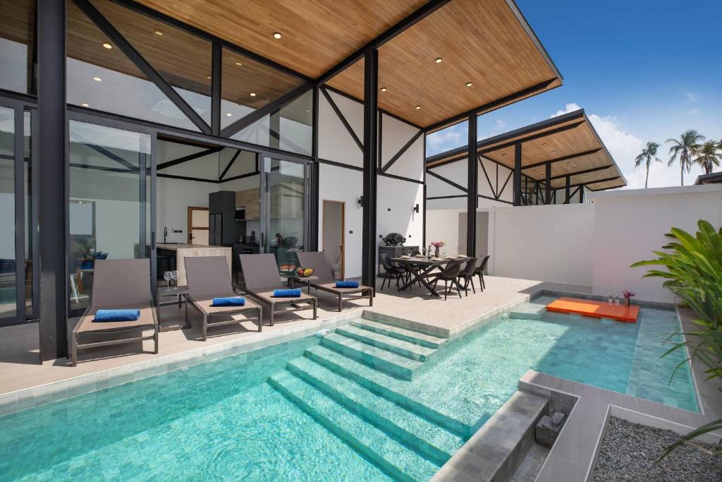 sunset garden luxury villa Rawai