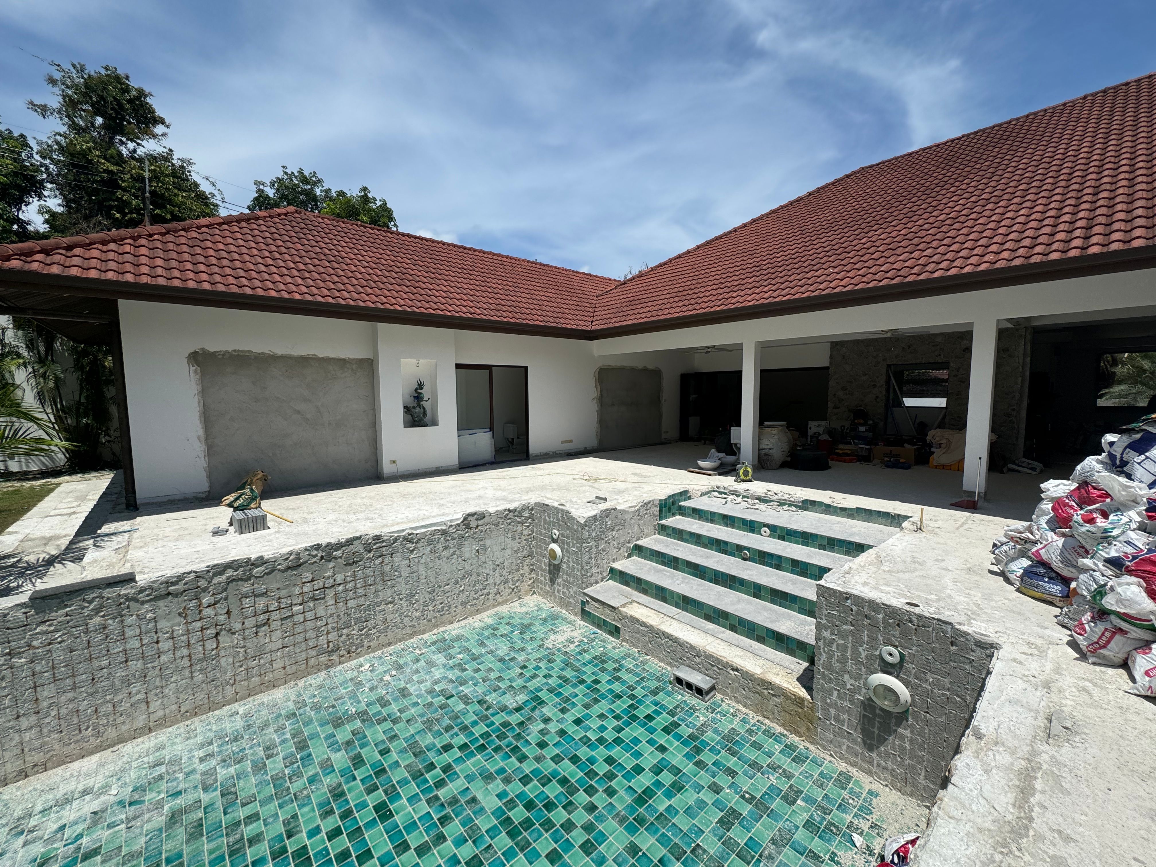 swimming pool renovation