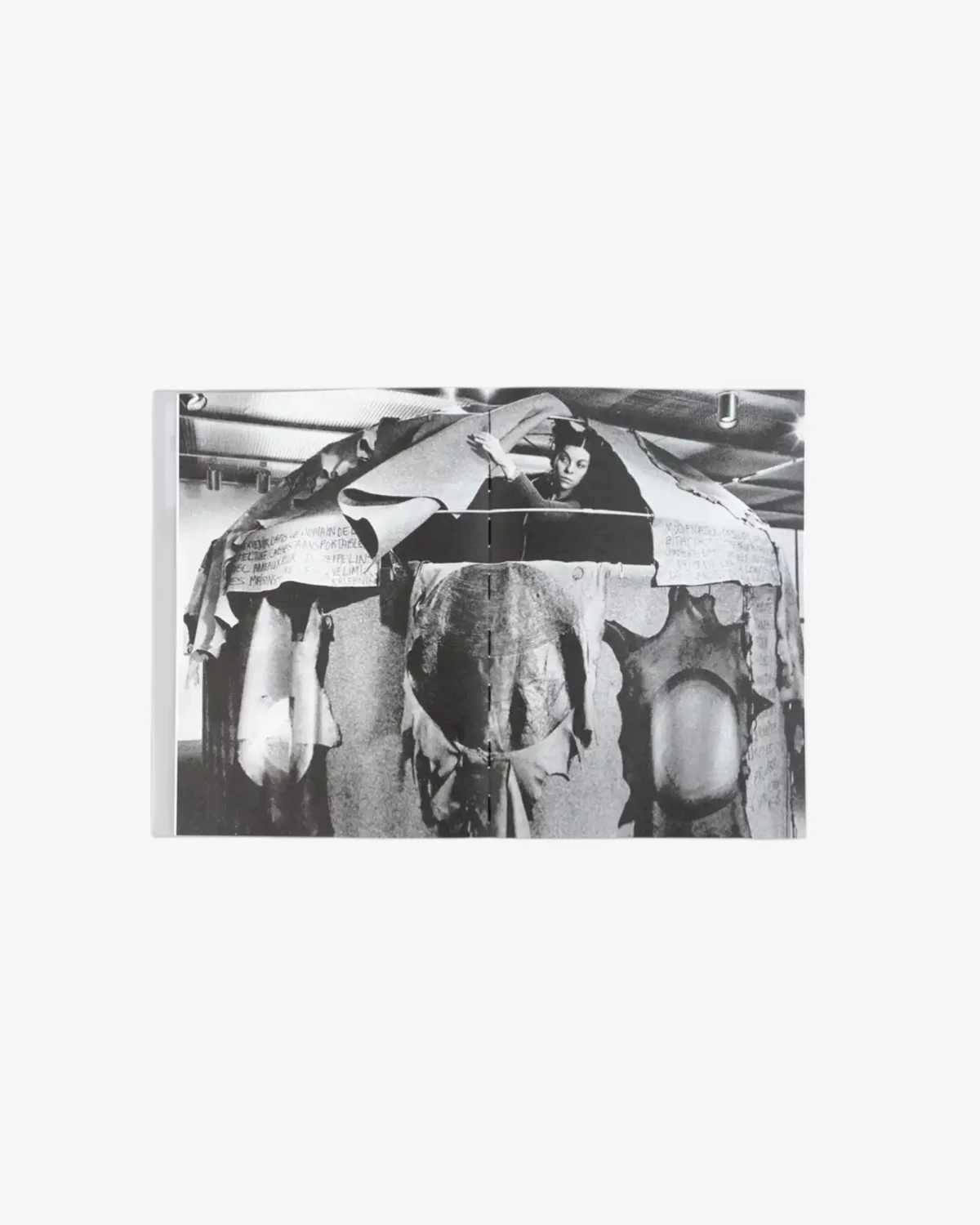 Nil Yalter - Circular Tension