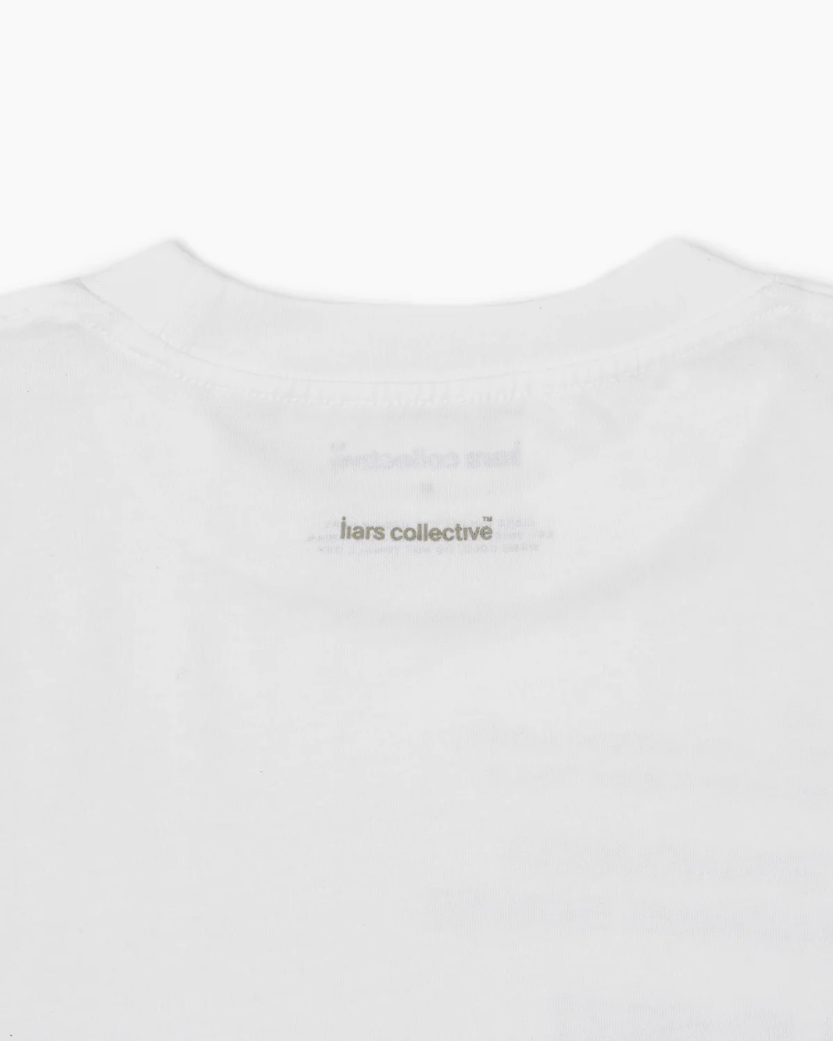 Tee ‘coNfort’ White