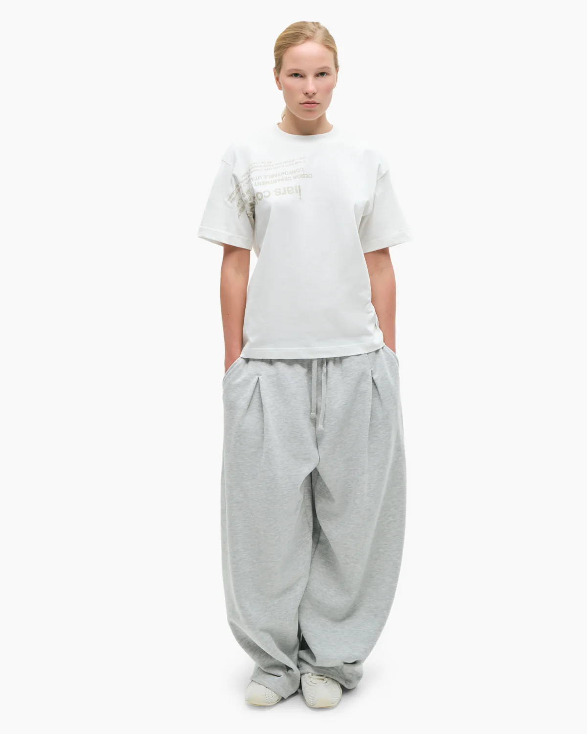 Tee ‘coNfort’ White