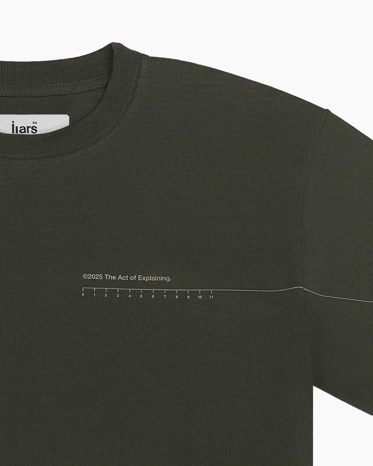 Tee 'The Act of Explaining' Green