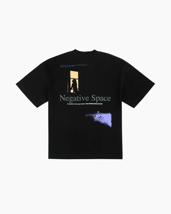Tee 'Negative Space' Black
