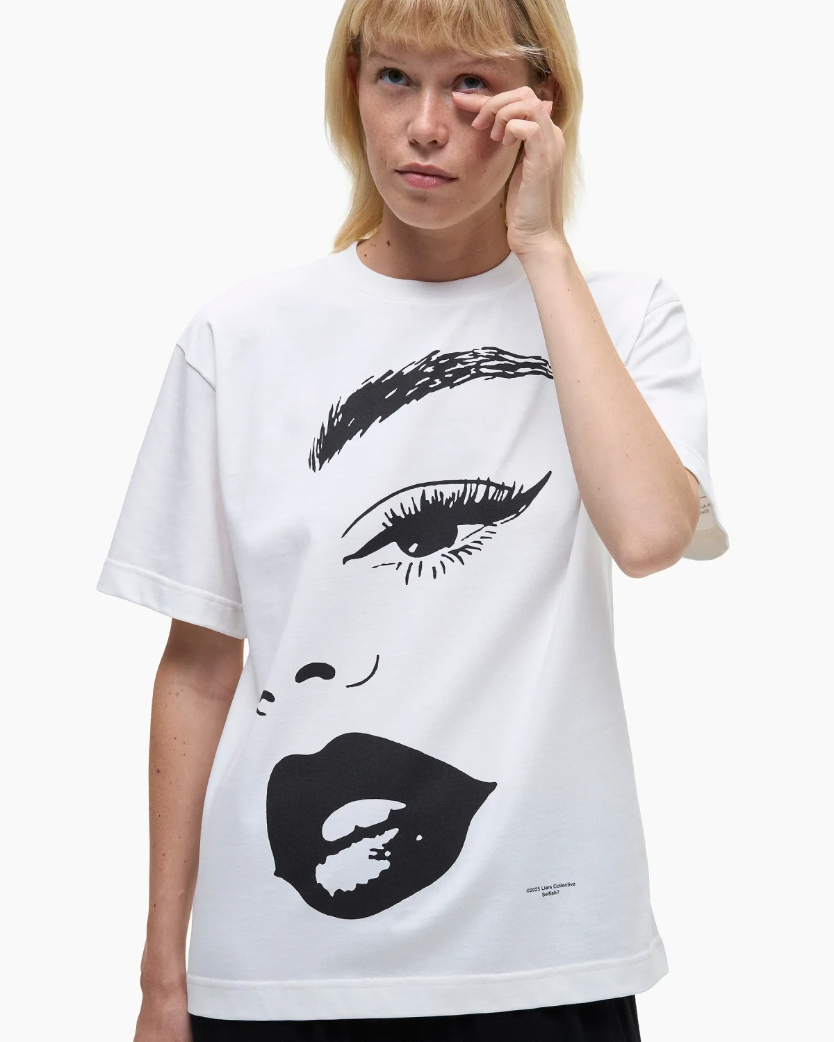 Tee ‘Selfish?’ White