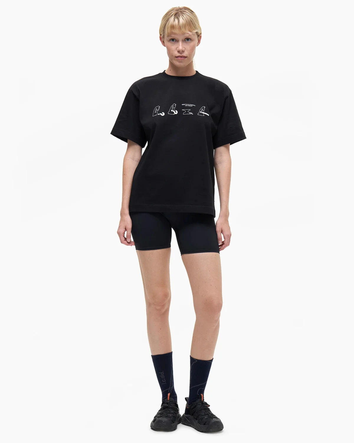 Tee ‘Solution’ Black