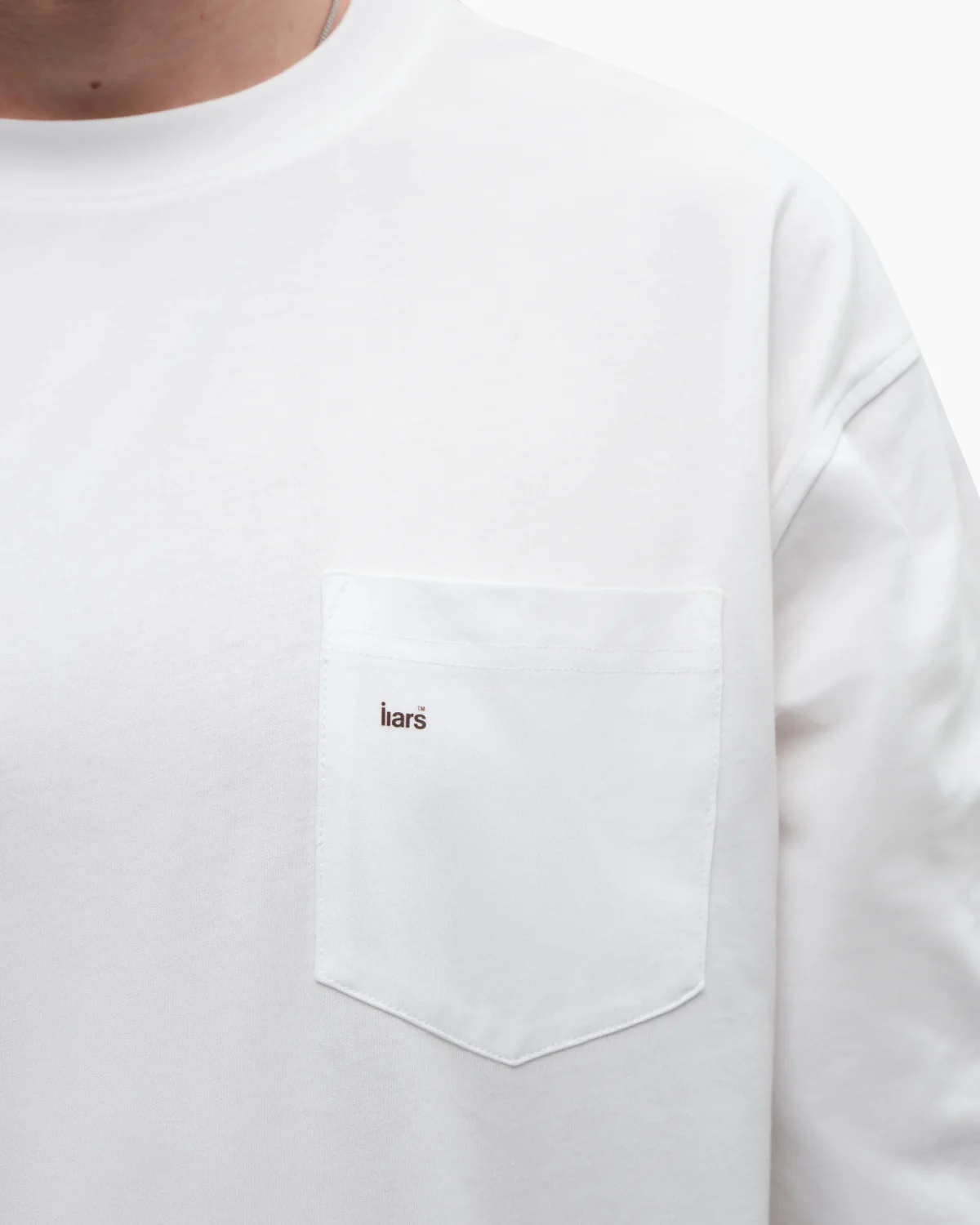 Longsleeve ’Pocket’ White