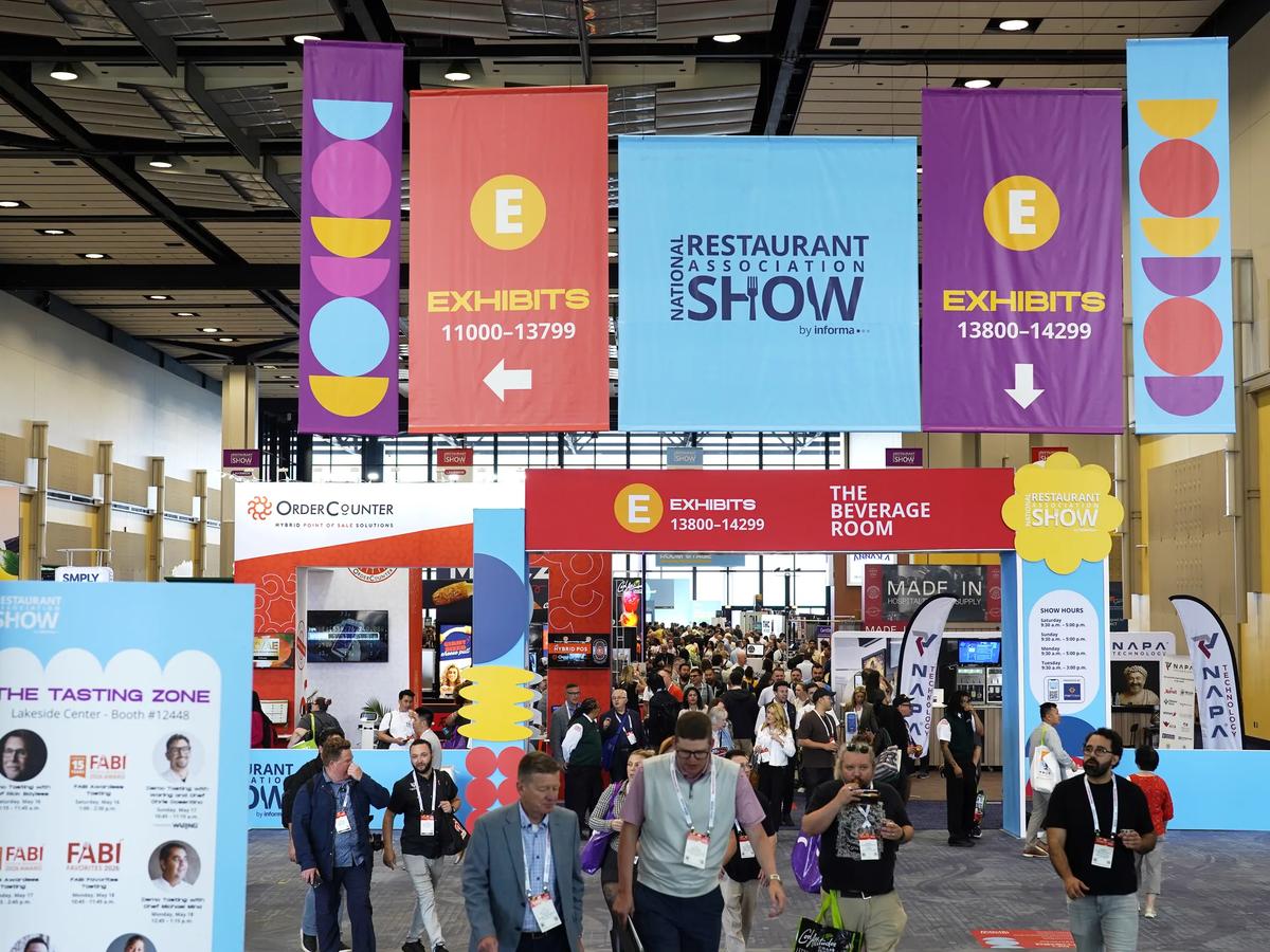 Restaurant professionals arriving at the National Restaurant Association Show