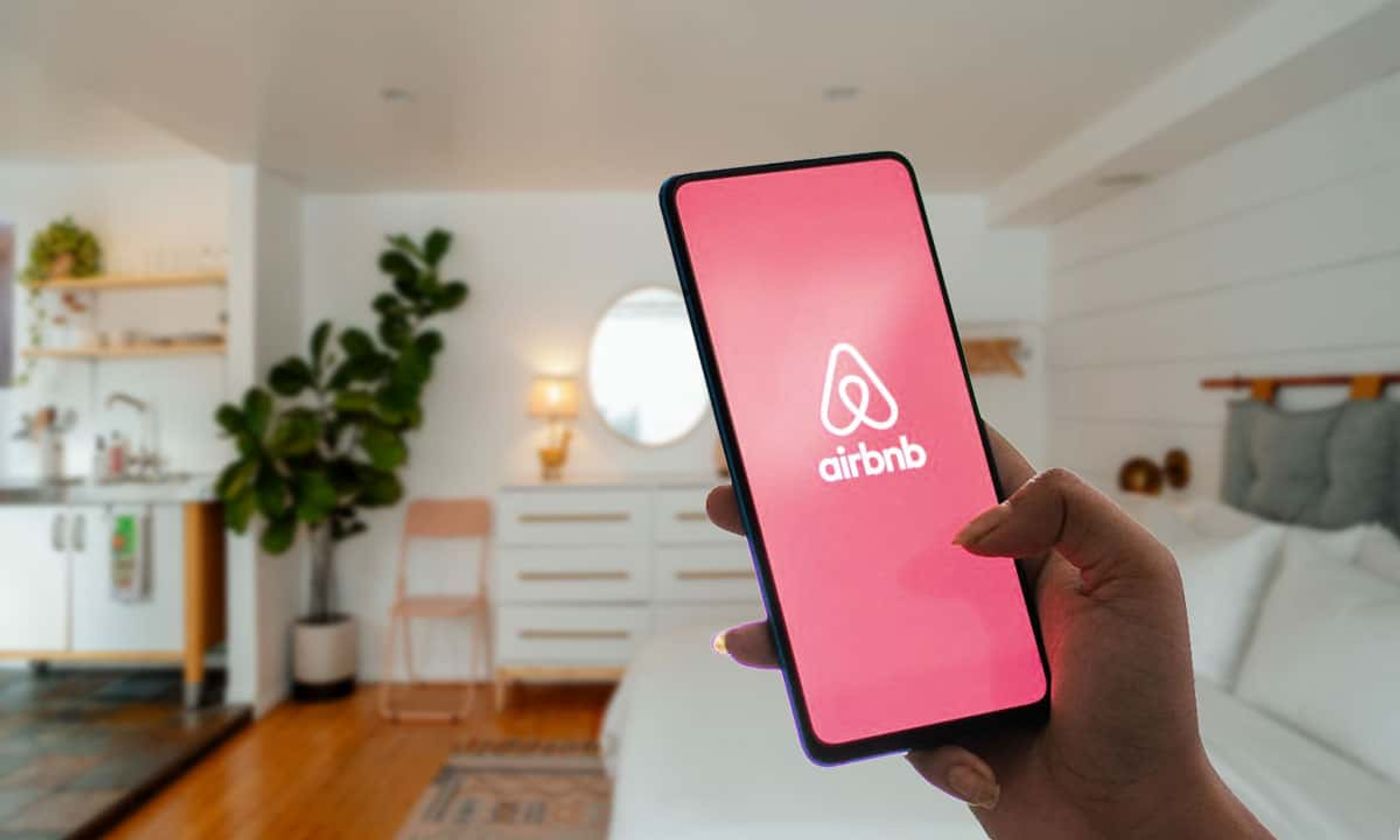 Airbnb b2b startup branding