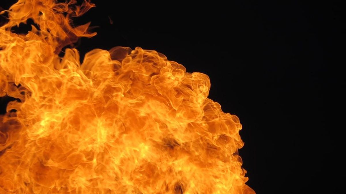 Photo of flames