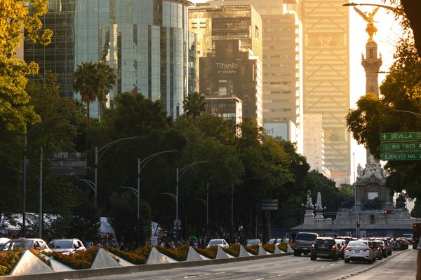 Ilustración principal del artículo: Aprovecha la revolución de los pagos transfronterizos en Latinoamérica