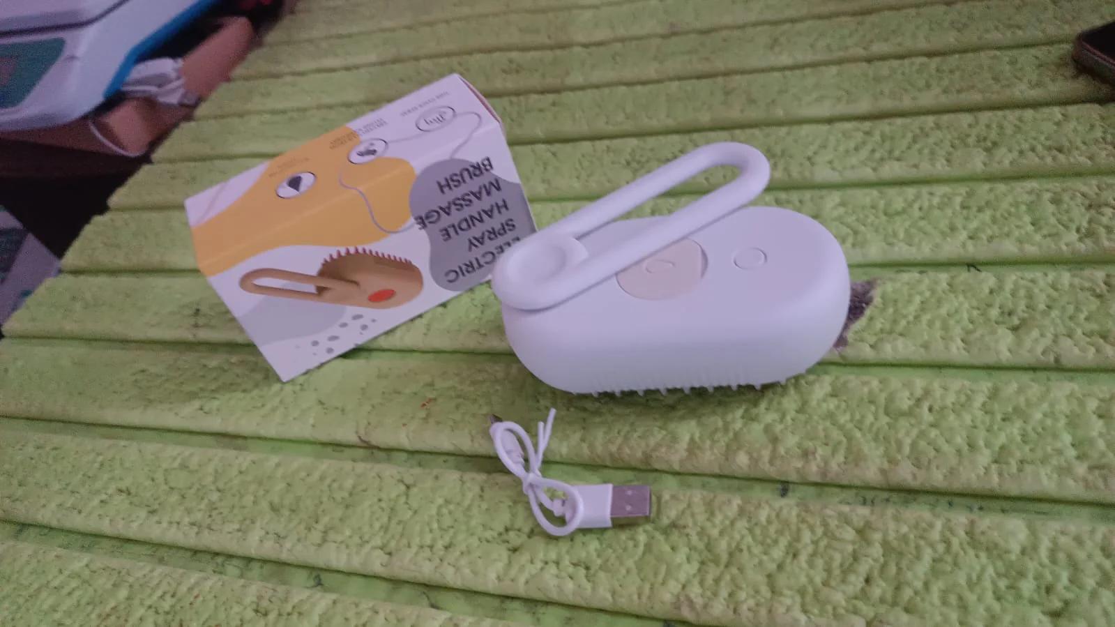 Electric Spray Handle Massage Brush thumbnail 10