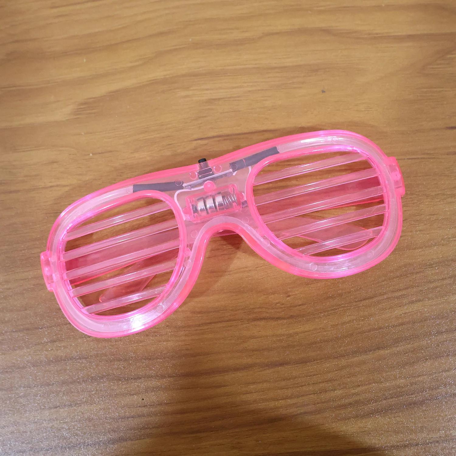 LED Light-Up Party Glasses for Night Events thumbnail 9