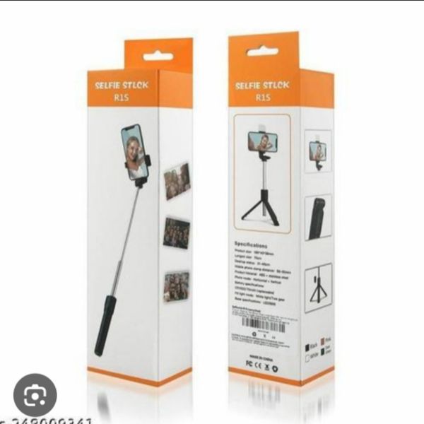 R1S Selfie Stick thumbnail 1
