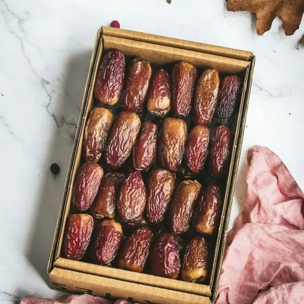 Medjool Dates thumbnail 2