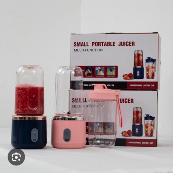 Portable Juicer with cup thumbnail 1
