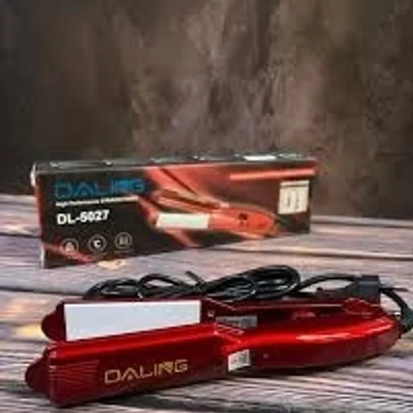 Daling 220V AC High-Performance Hair Straightener - Salon Quality Results at Home