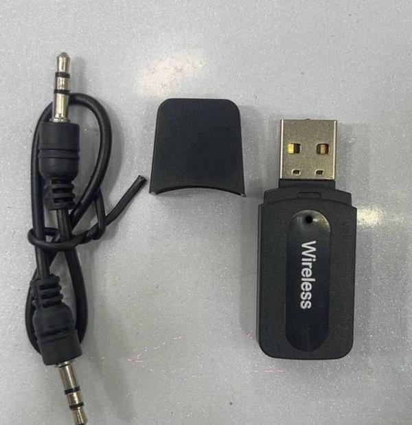 Wireless Music Receiver 3.5mm Audio Adapter, 10m Transmission, USB Powered thumbnail 1