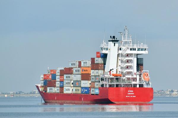 Import from Vietnam to India: Best Shipping Routes & Costs 2025