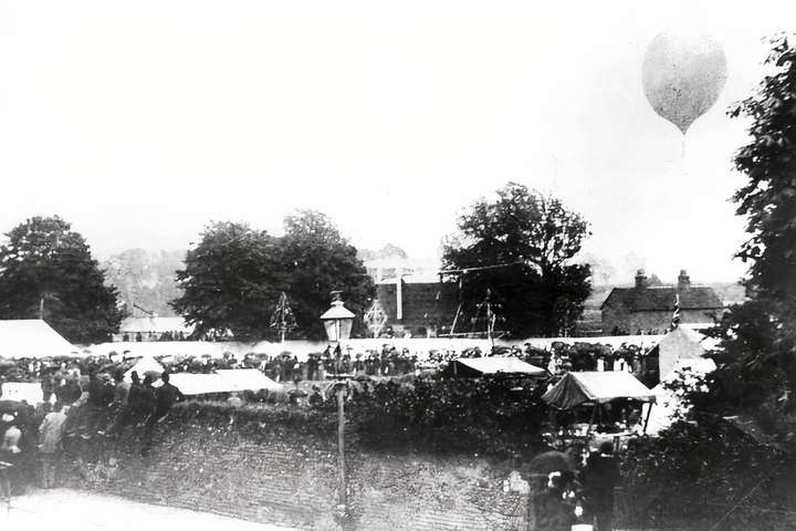 The 1888 regatta is the earliest we have a photo from. Our ballons are smaller now.