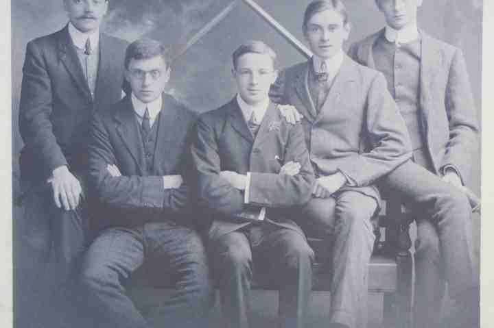 H. Nunn, B. E. Oliver, F. C. Cundy, E. Fitz-Gerald and T. T. Laker, Stour Boat Club.