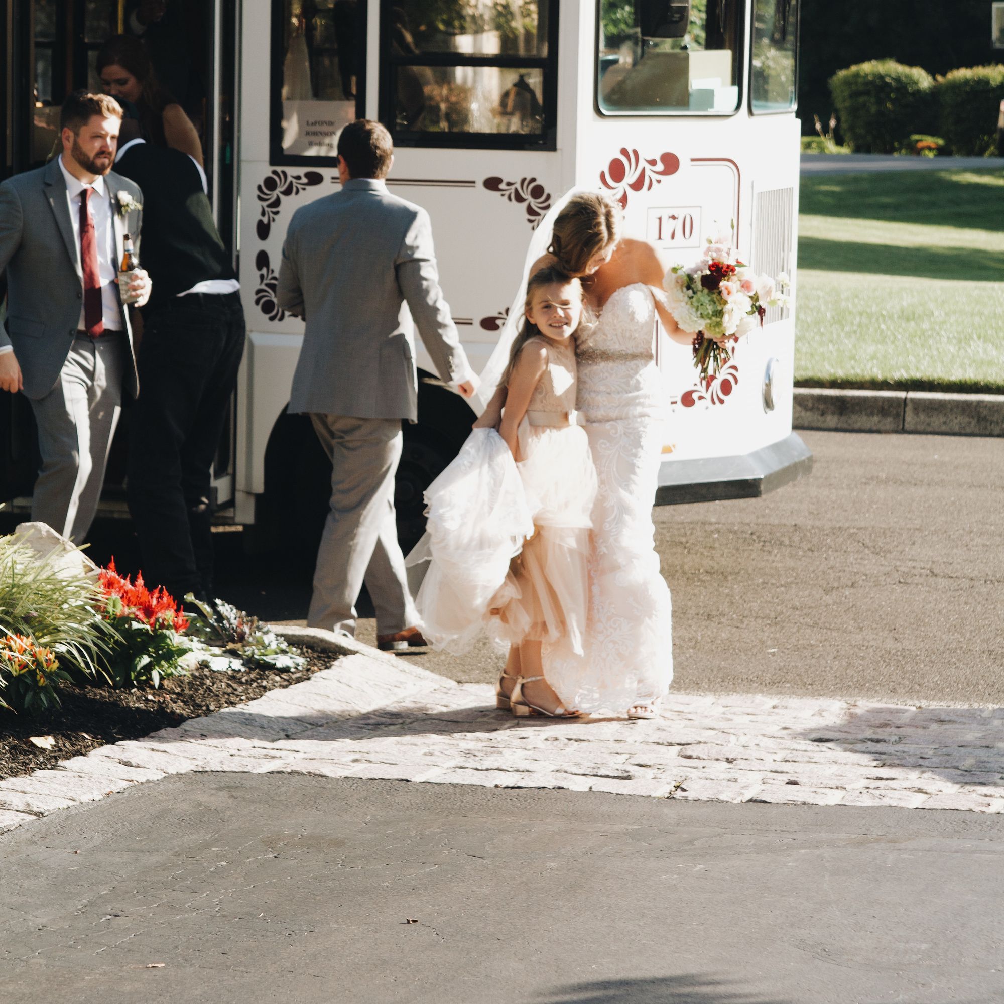 Danielle & Michael - Photo 22