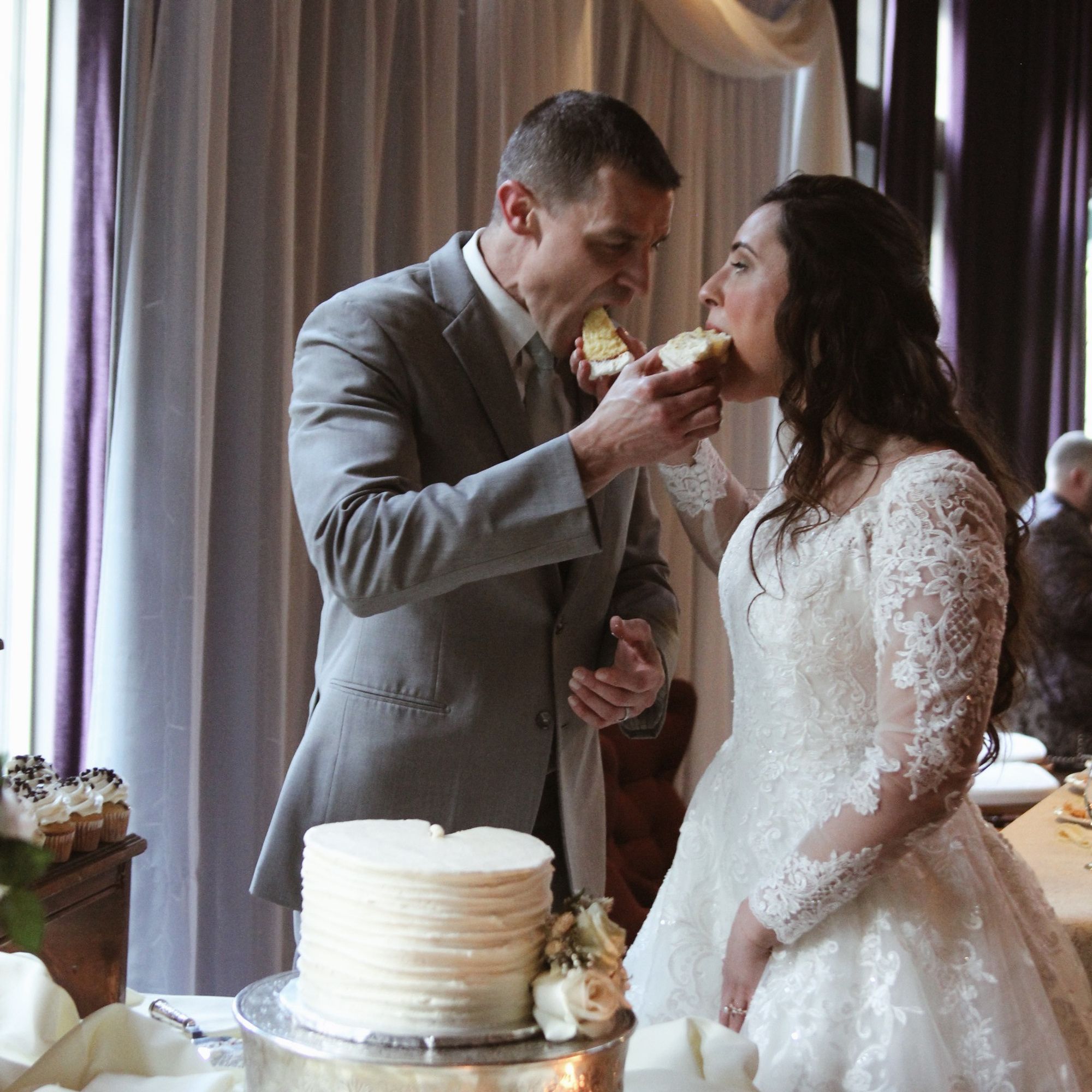 Mary & Ryan - Photo 16