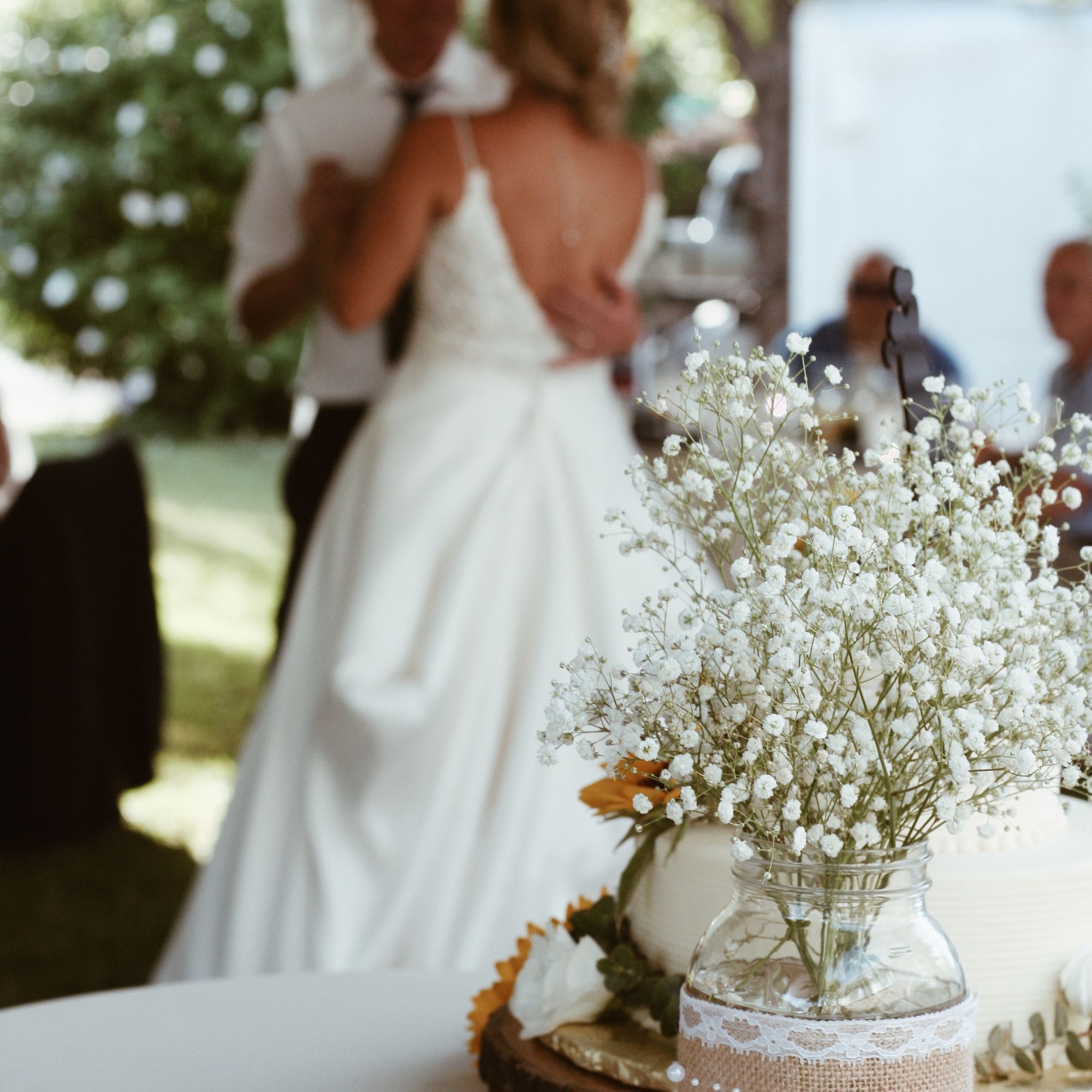 Amanda & Matt - Photo 15