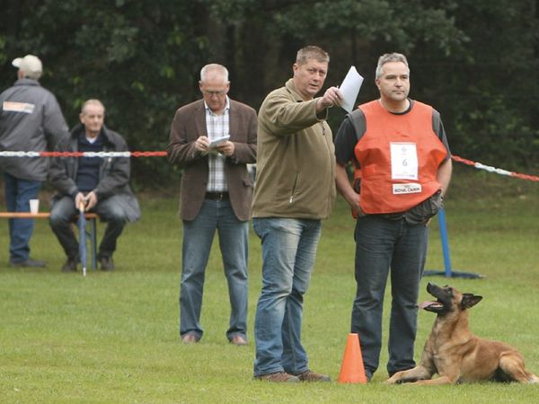 Zomerkeuring 2011 te nederweert deelname leon