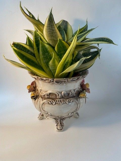 Bloempot antiek/keramiek, brocante stijl 