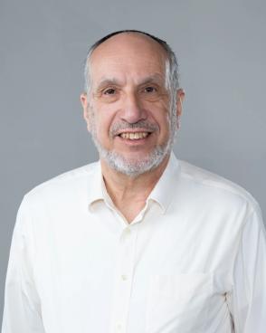 Portrait of Eli Schaap