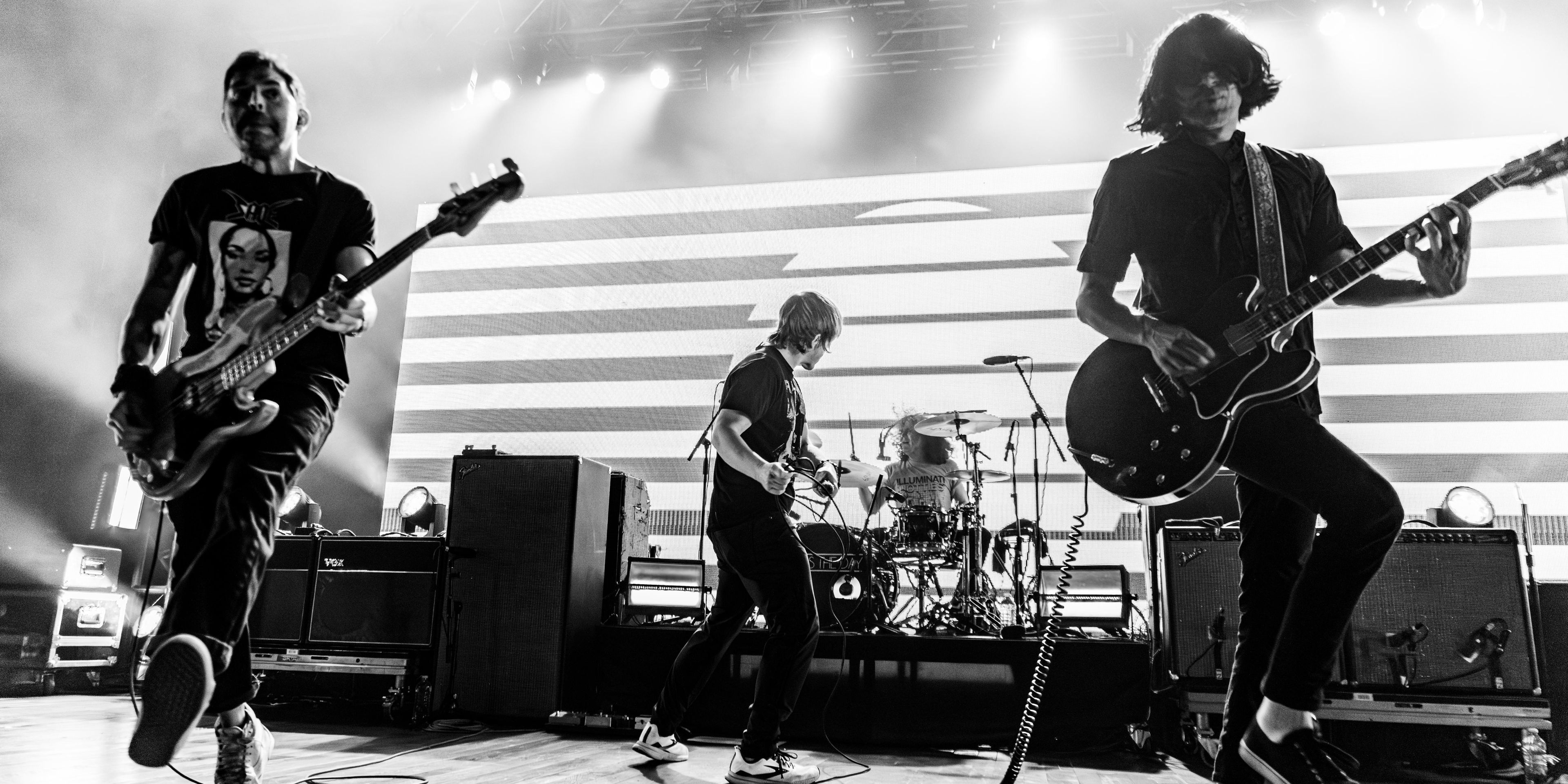 saves the day