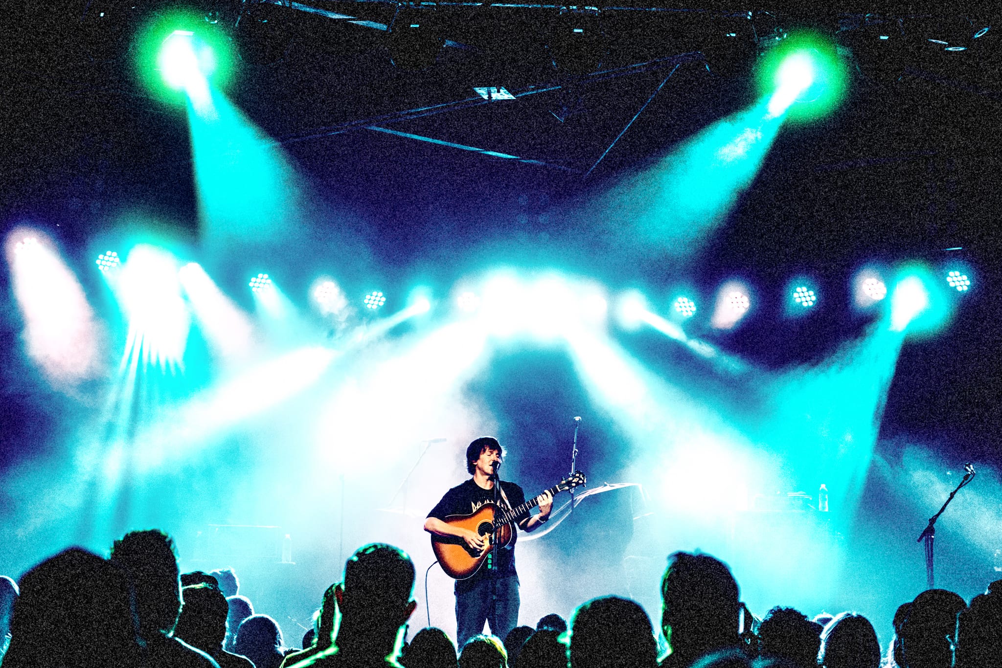 Chris Conley performing solo at The Glasshouse in Pomona, April 2026. Photo by Joma Mandocdoc.