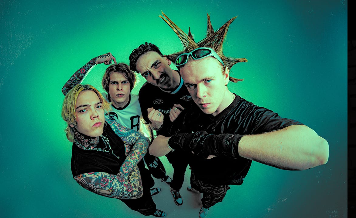 Headwreck band promo photo on teal background