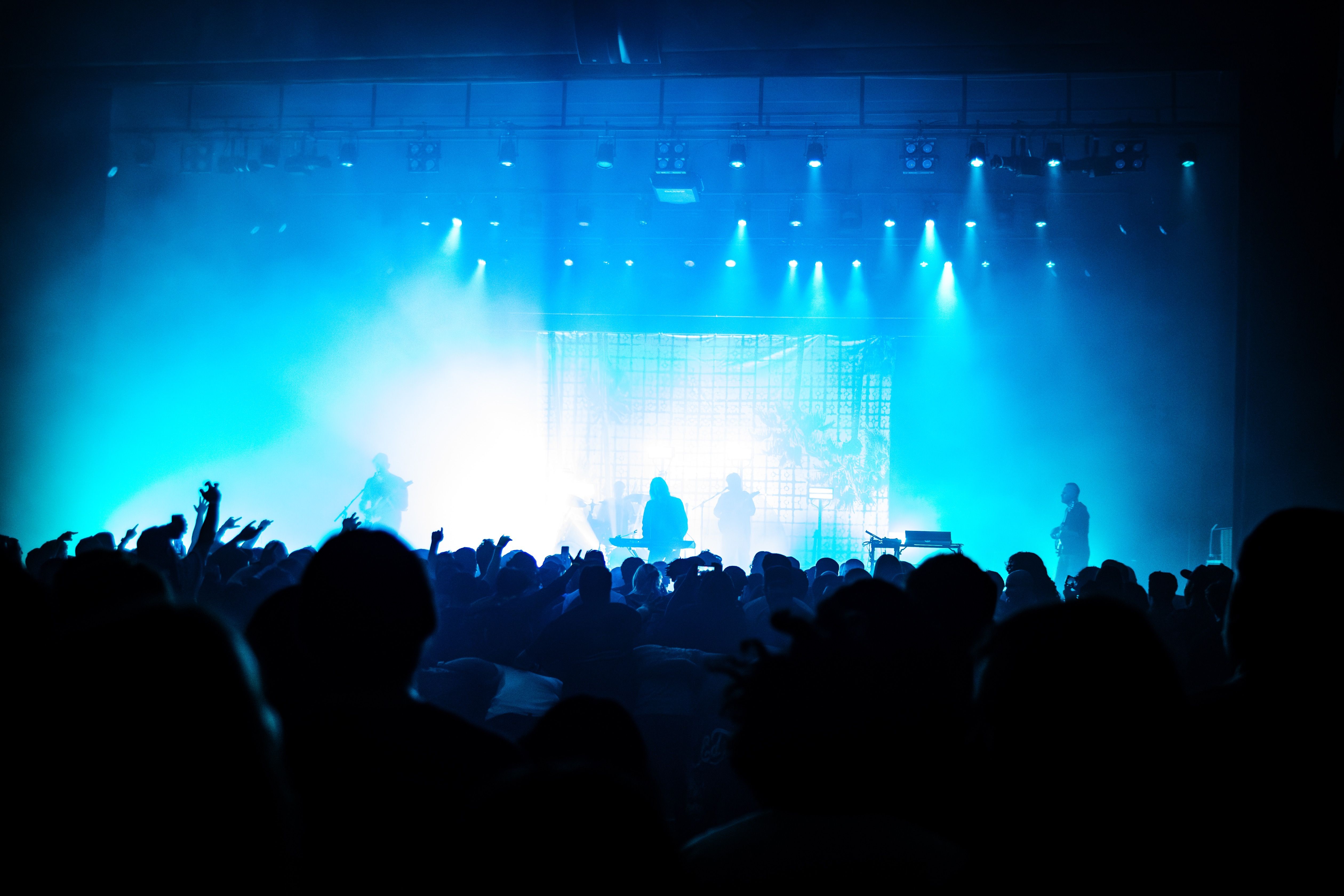 between the buried and me hail the sun