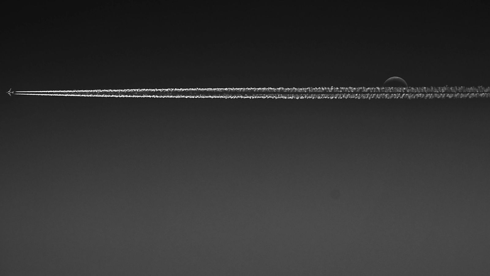 Minimalist Seascape Contrail B&W