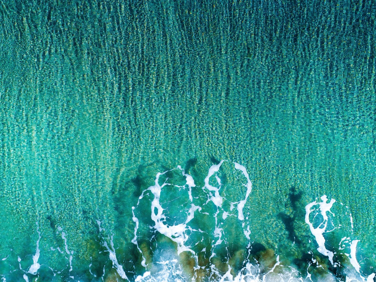Abstract Wave Aerial 01