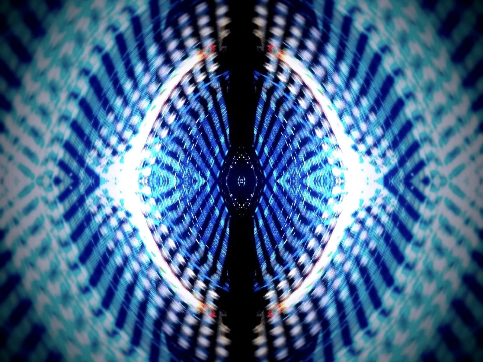 Symmterra 424 Iphoneography