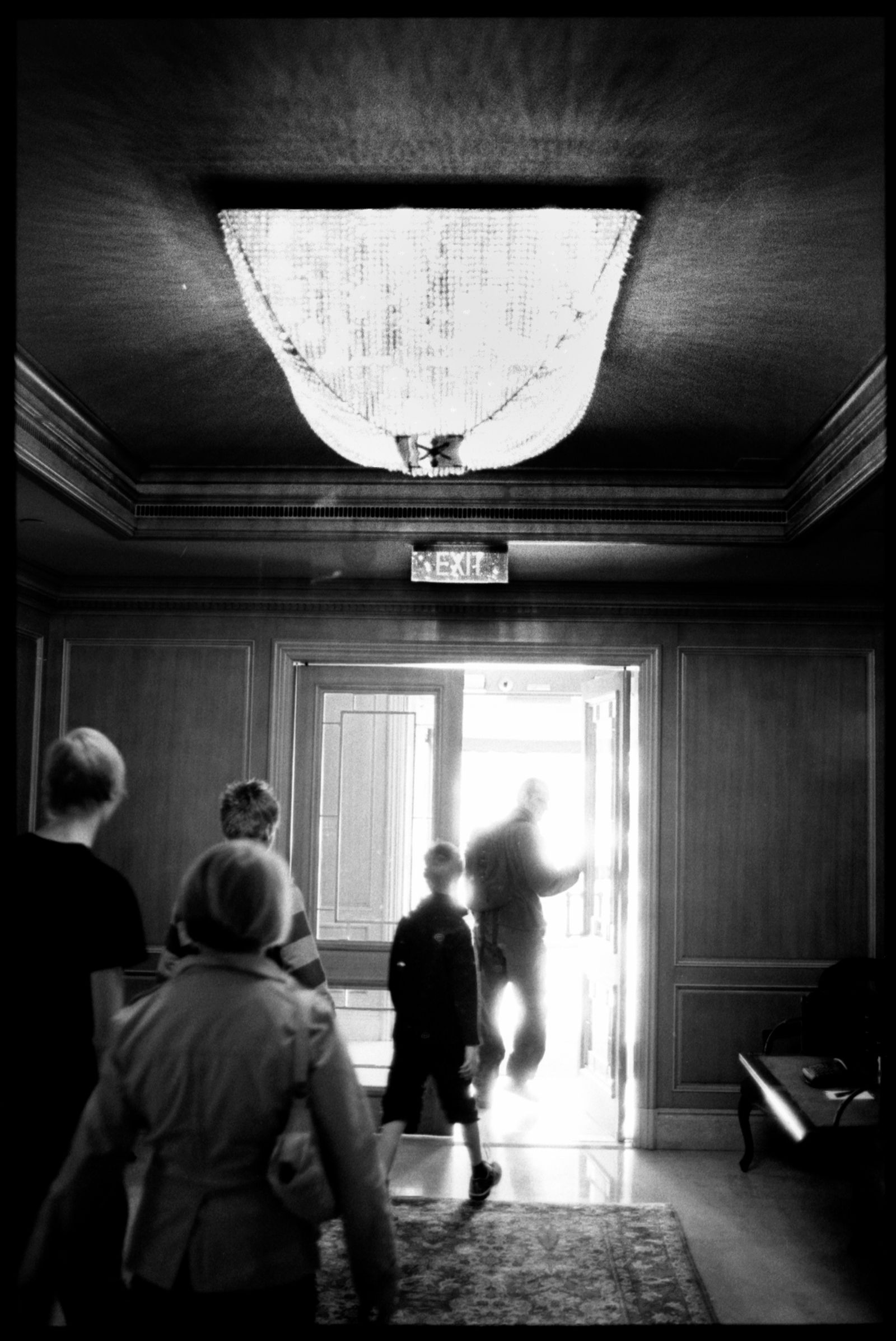 Nikon FM2 - stamford Sydney Lobby