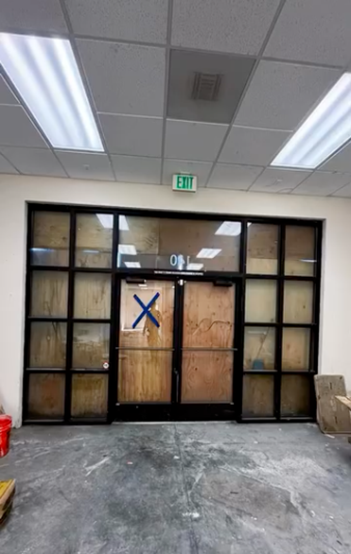 Sacramento storefront glass repair completed on a commercial business entrance.