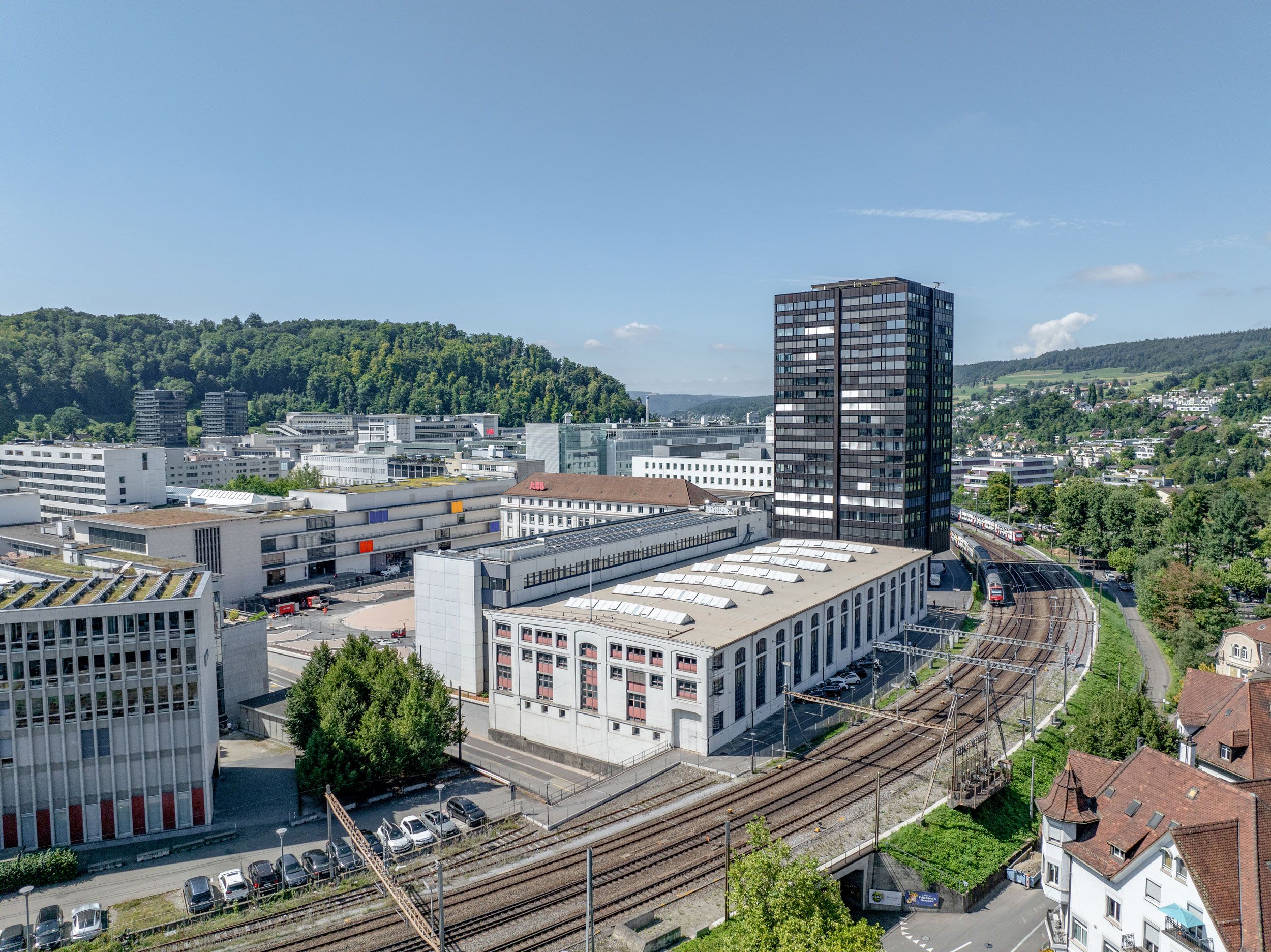 Brown Boveri Platz mit Bento Baden