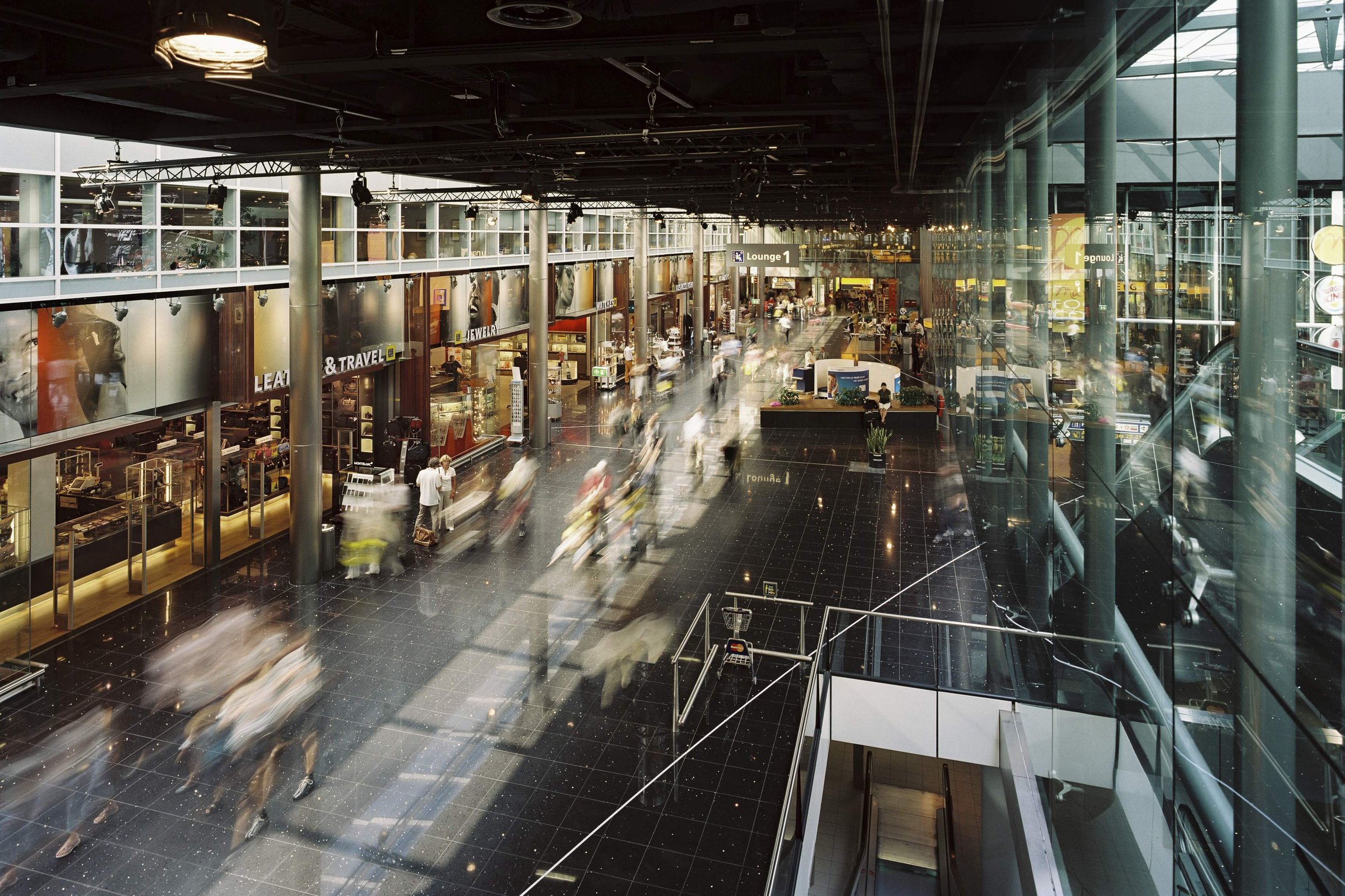 Schiphol Gates & Passenger Experience
