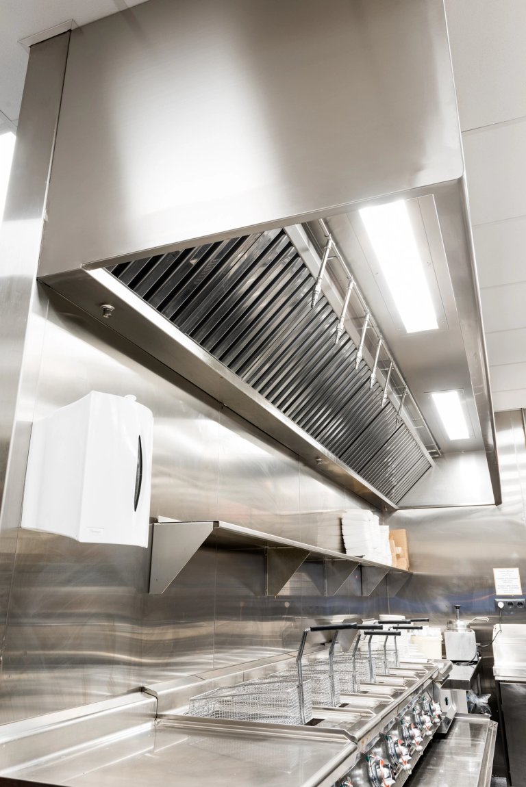 Cuina restaurant Konig de Blanes amb Campana Morgui