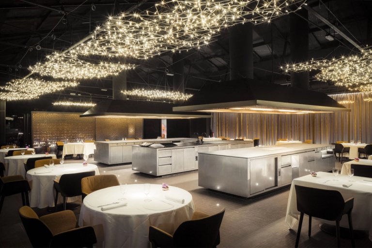 Cuina Restaurant Hermanos Torres amb Campana Morgui